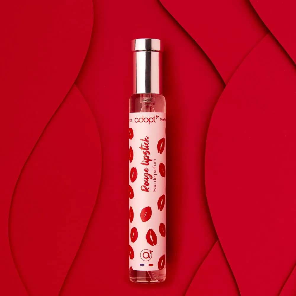 Rouge lipstick